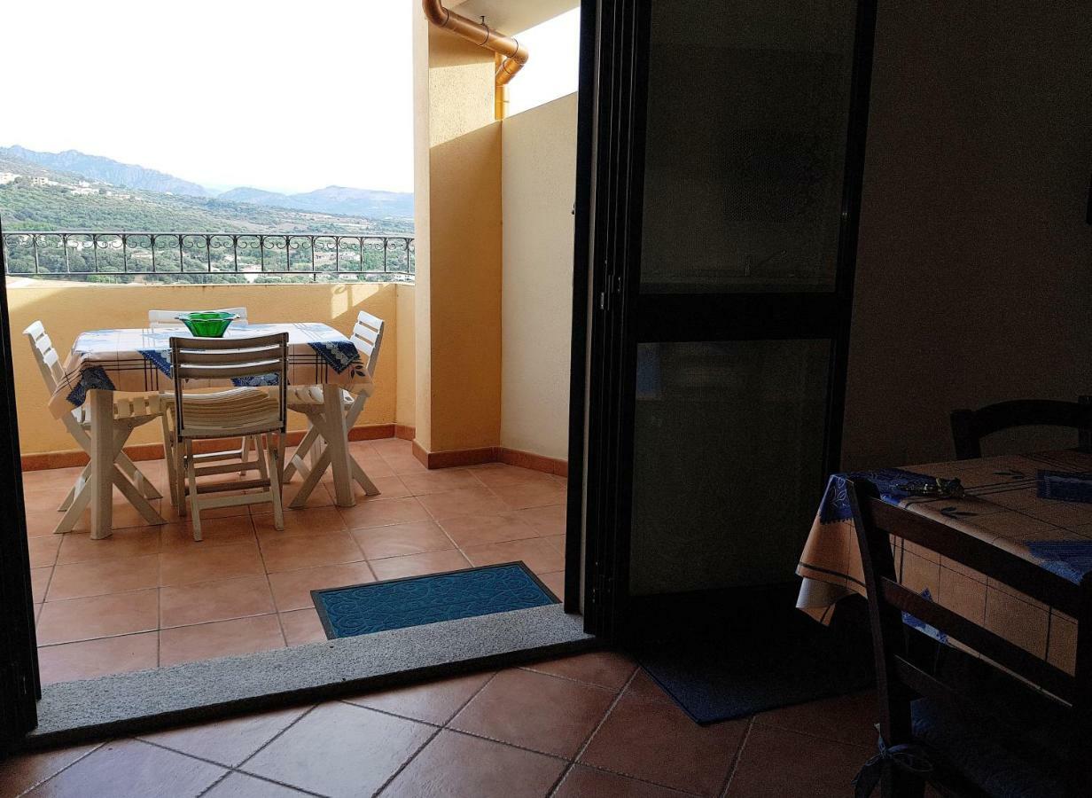 Borgo Lu Canali Da Gavino Apartment Badesi Exterior foto