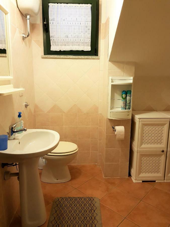 Borgo Lu Canali Da Gavino Apartment Badesi Exterior foto